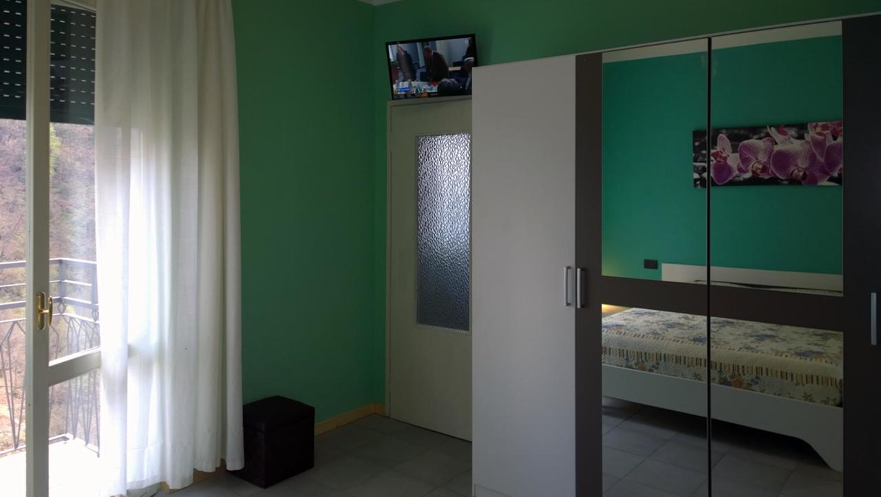 B&B Zia Maria Garzeno Exteriér fotografie